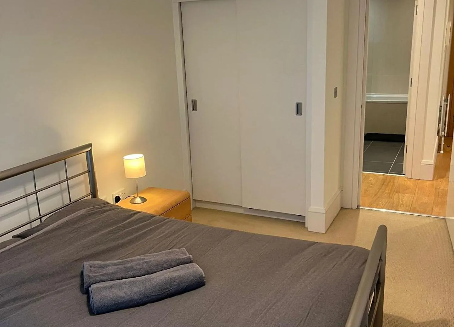 Contemporary 1-Bed Apartment In The Bakery, Ormeau Road Belfast